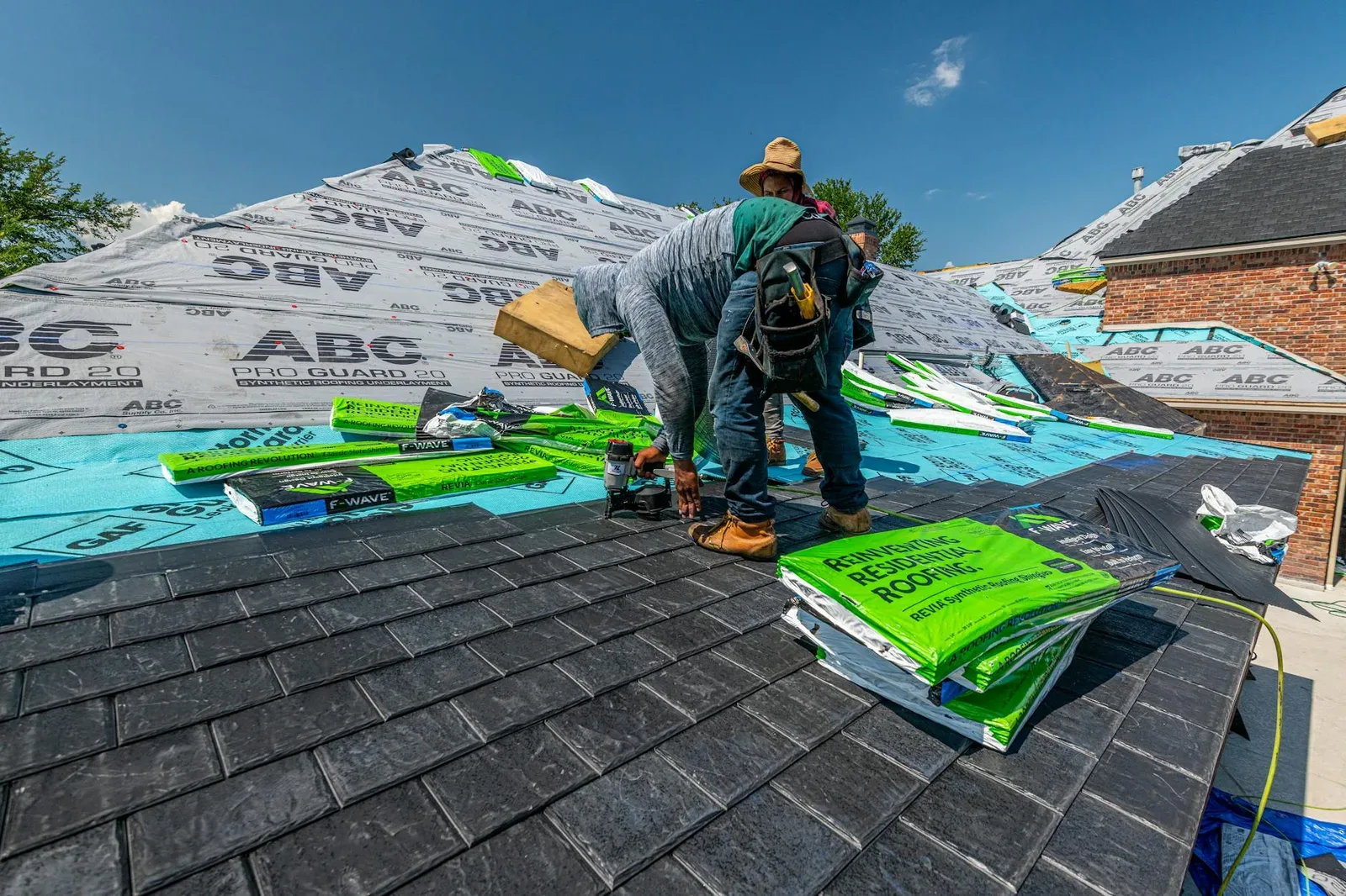 Phoenix roofing project and service resource.