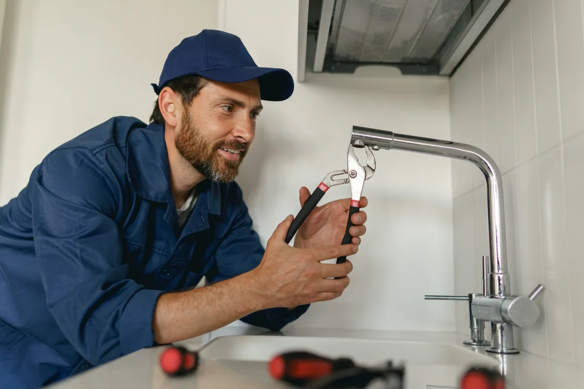 Faucet repair resource for Phoenix homeowners.
