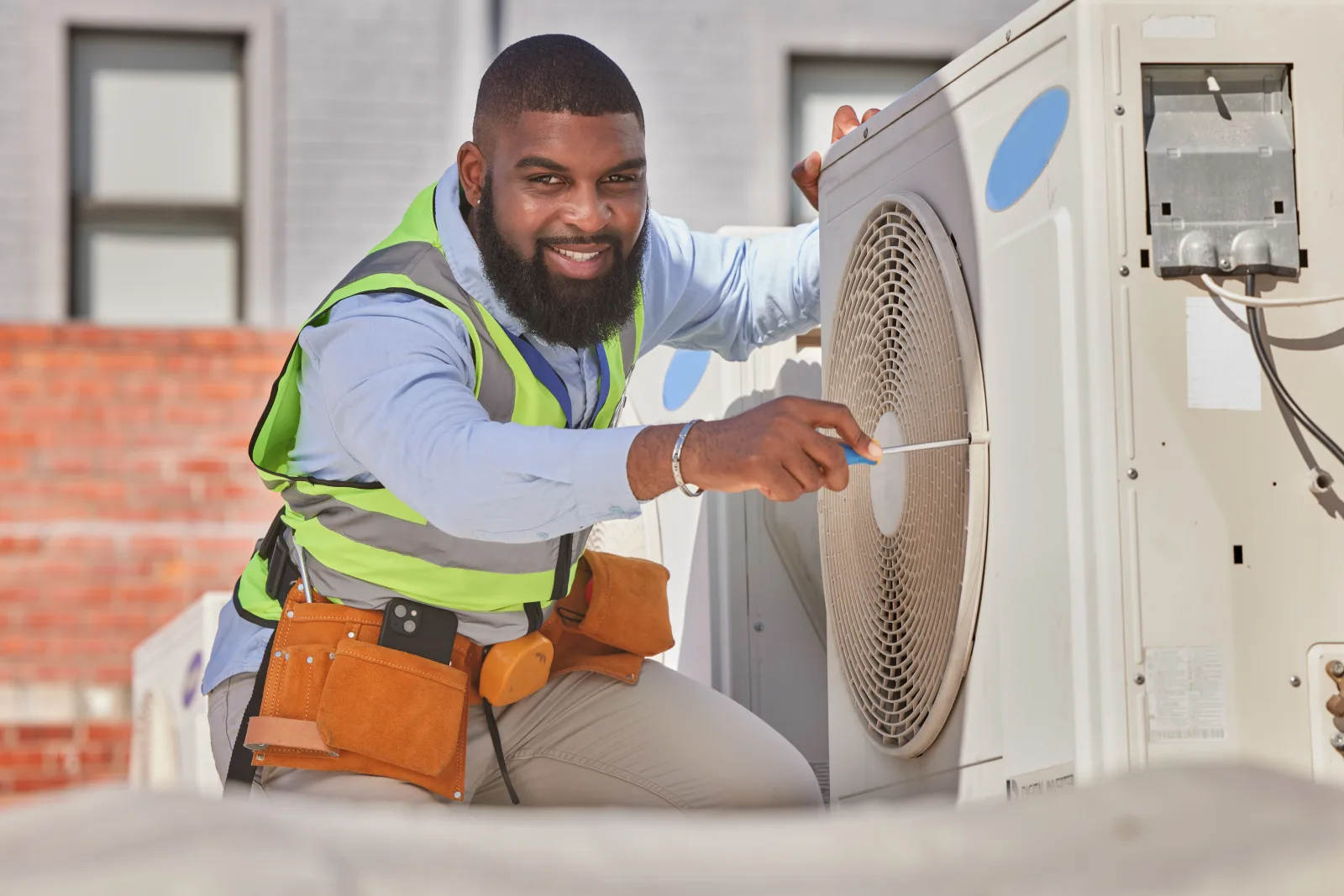 Heat pump installation service resource for Phoenix, Arizona homeowners.
