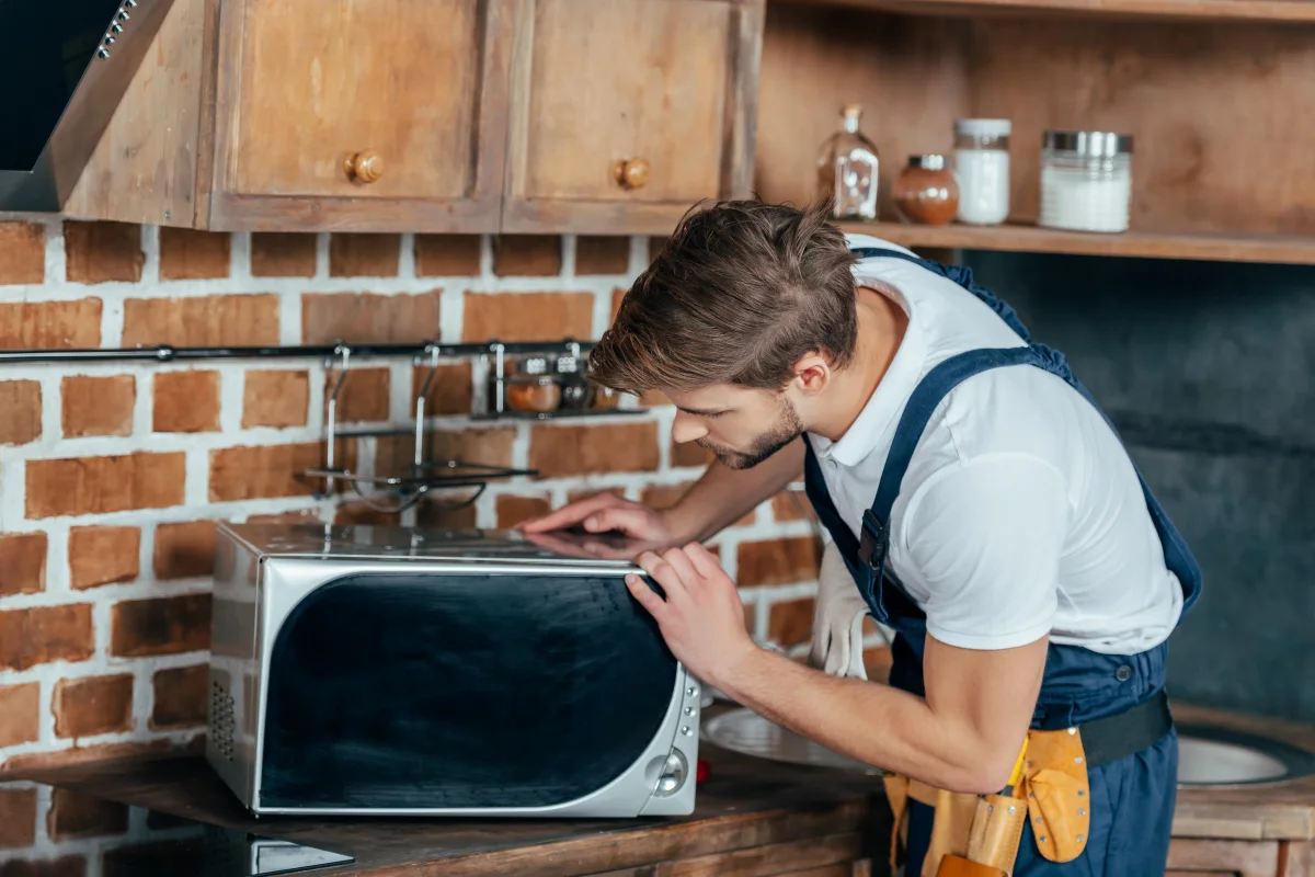 Microwave repair resource for Phoenix homeowners.